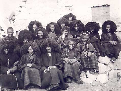 Buddhist Nuns at Tsarong, 1903